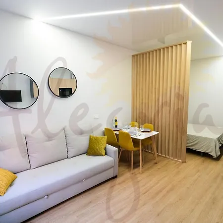 Estudio Moderno En Alicante Exterior photo