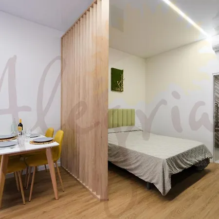 Estudio Moderno En Alicante Exterior photo